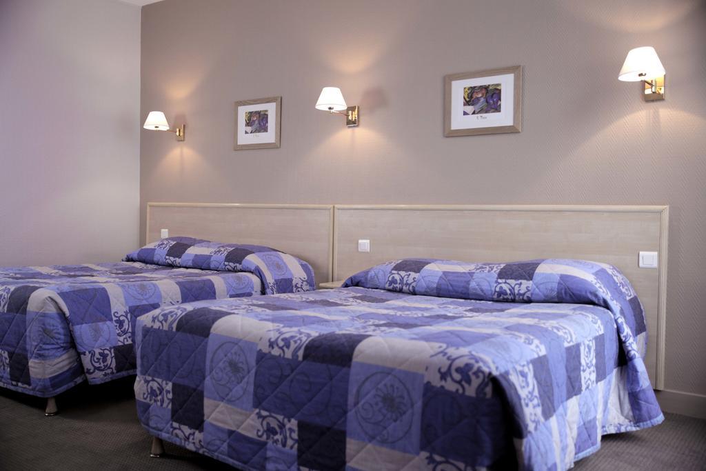 Hotel Du Cheval Rouge Wersal Zewnętrze zdjęcie